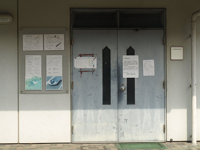 多賀城キャンパス 内燃機関実験室前4
